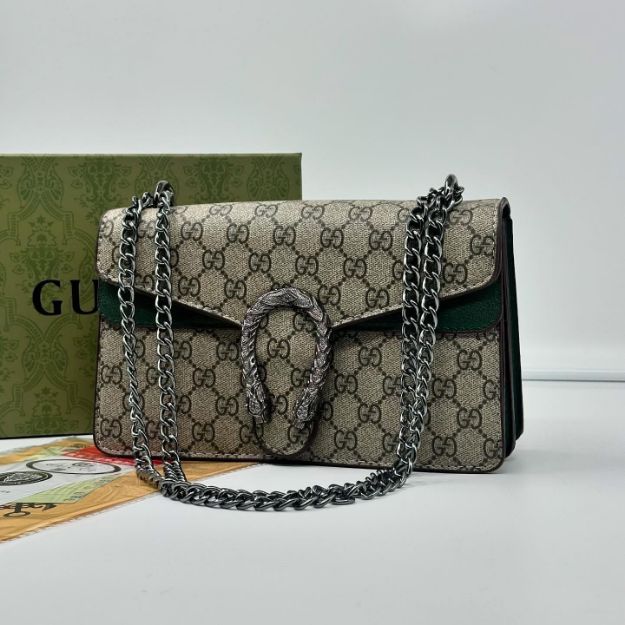 صورة كروس جوتشي مع علبة - Beige Gucci