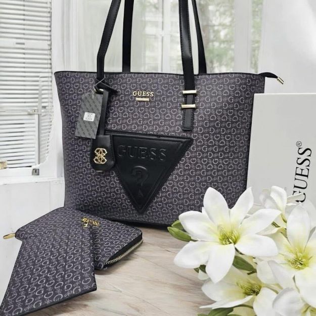 صورة شنطة Guess حجم كبير 3 قطع كواليتي عالي جدا - لون اسود